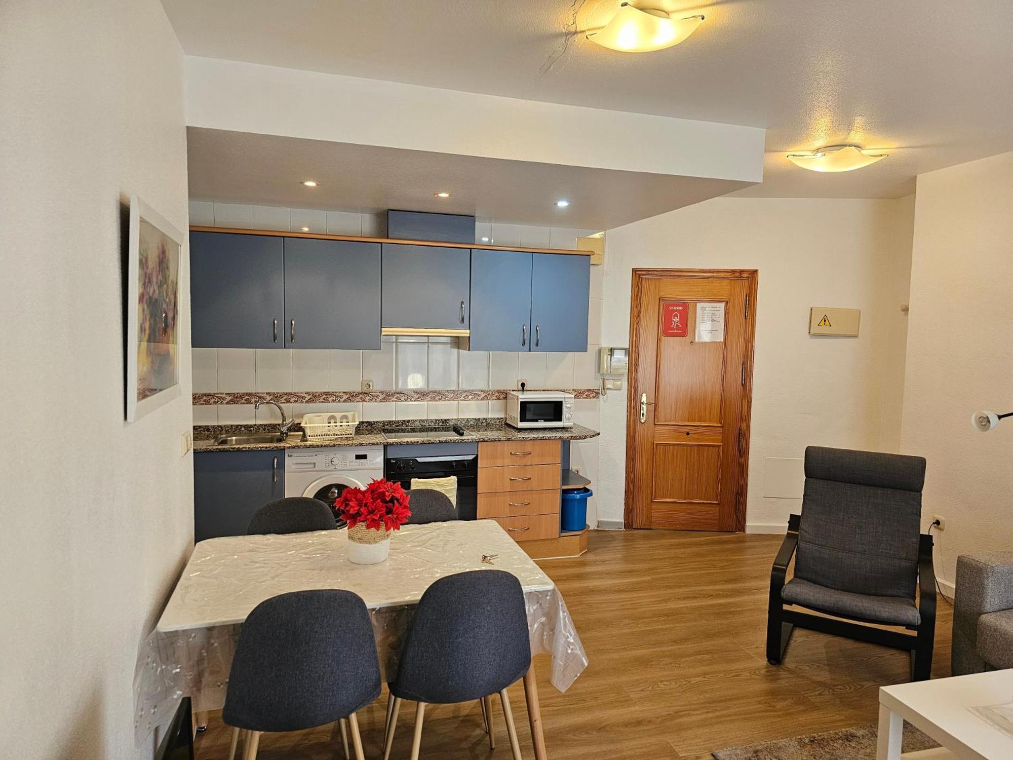 Apartamentos Plaza Alicante Room photo