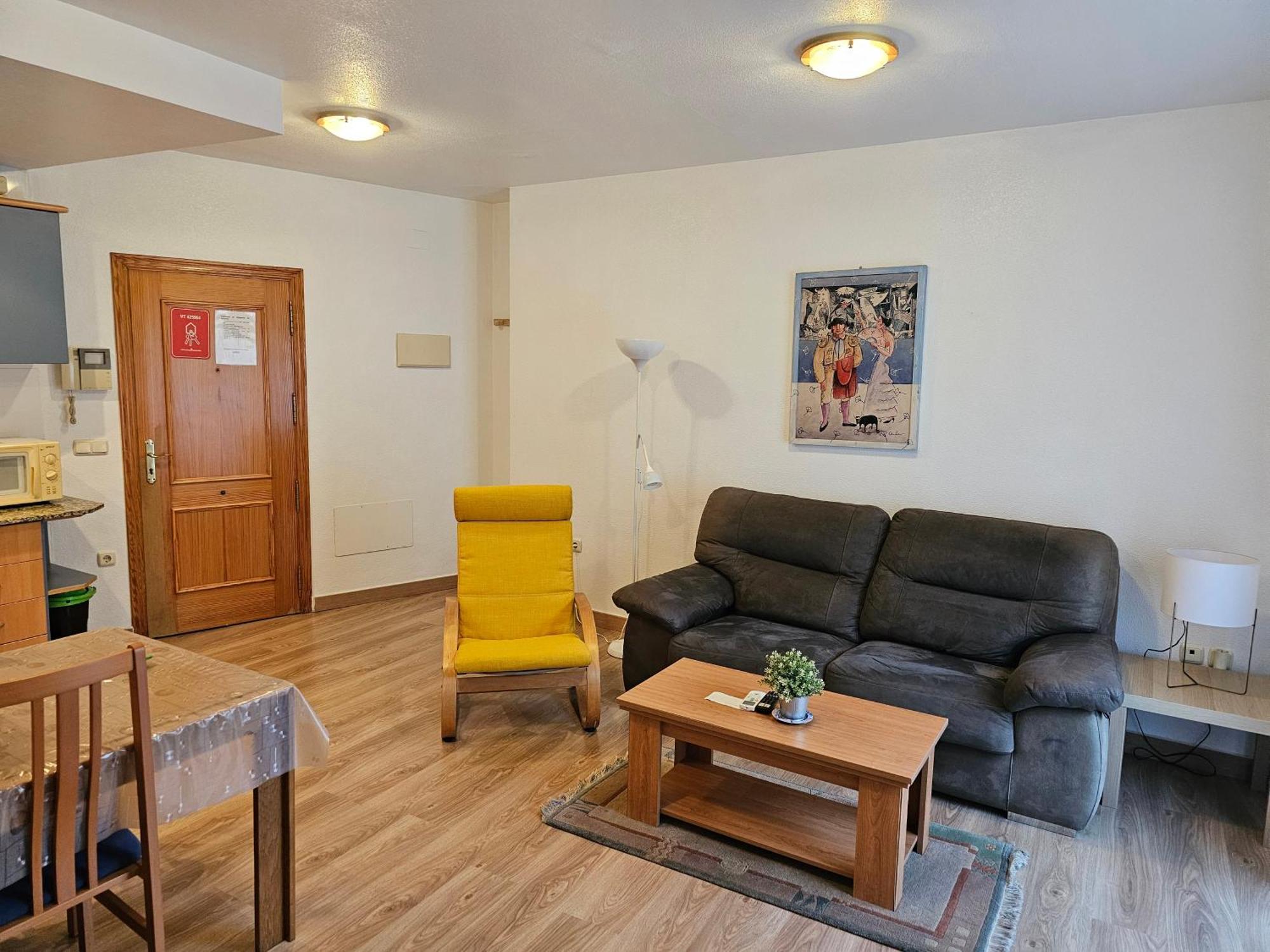 Apartamentos Plaza Alicante Room photo