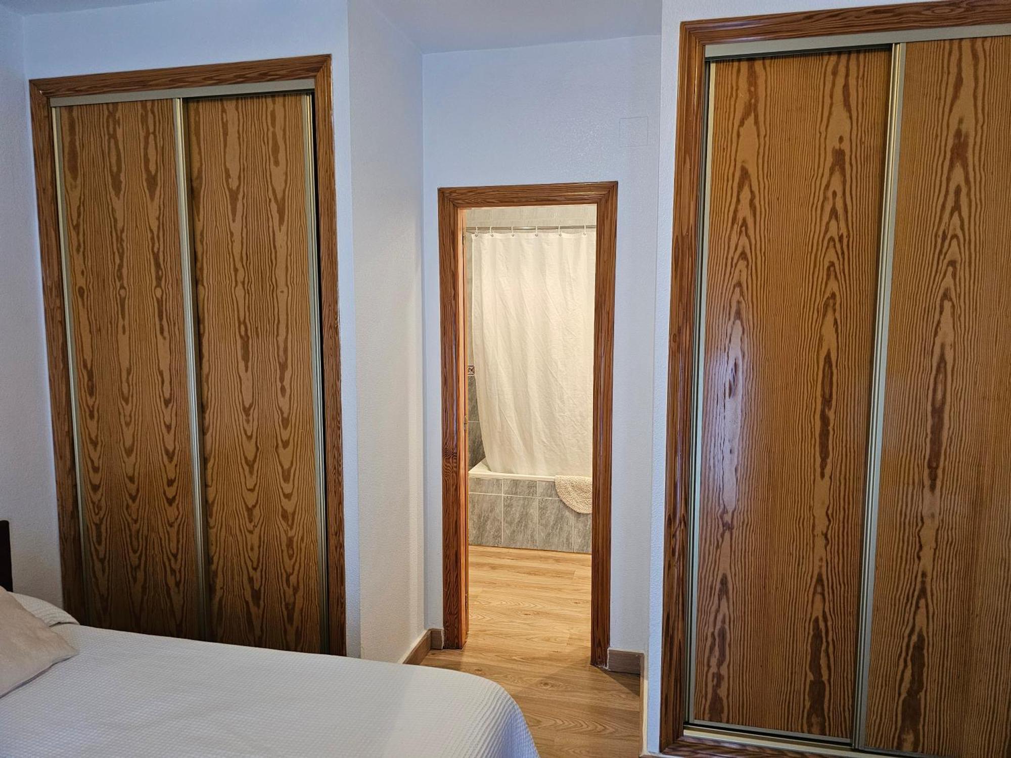 Apartamentos Plaza Alicante Room photo